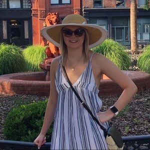 Meet your Posher, Maddie